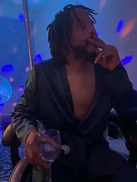 Snapshot of magic_man1085 chatting on 21, 3, 2026 magic man1085 online show from 21, 3, 2026