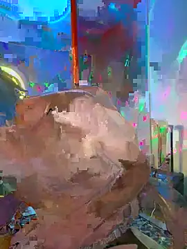 Snapshot of magic_man1085 chatting on 2, 4, 2026 magic man1085 online show from 2, 4, 2026