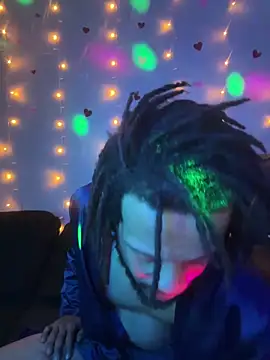 Snapshot of magic_man1085 chatting on 4, 4, 2026 magic man1085 online show from 4, 4, 2026