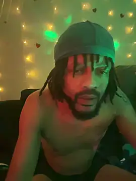 Snapshot of magic_man1085 chatting on 5, 4, 2026 magic man1085 online show from 5, 4, 2026