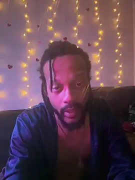 Snapshot of magic_man1085 chatting on 11, 4, 2026 magic man1085 online show from 11, 4, 2026