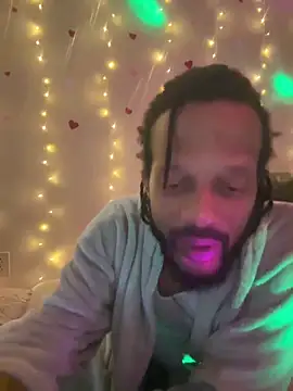 Snapshot of magic_man1085 chatting on 16, 4, 2026 magic man1085 online show from 16, 4, 2026