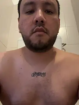 latinocalientehot online show from 30, 6, 2026