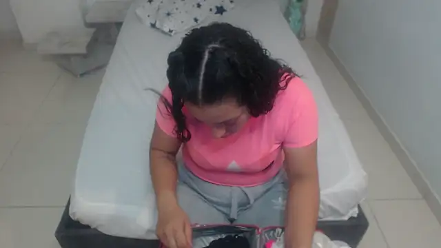 Barbara D Valencia online show from 9, 4, 2026