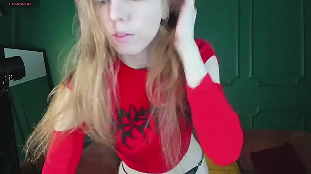  Tina Tayllor  online show from 4, 3, 2026