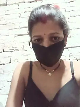 Divya-11431 online show from 17, 6, 2026