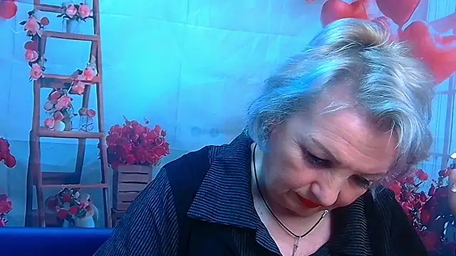 RenataDaster online show from 8, 4, 2026