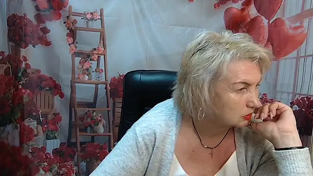 RenataDaster online show from 19, 5, 2026