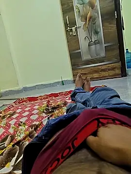 Romantic boy143 online show from 18, 6, 2026