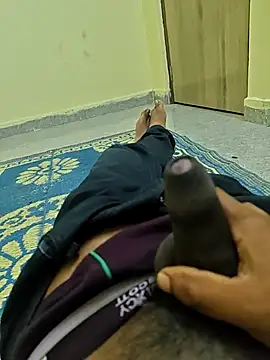 Romantic boy143 online show from 18, 7, 2026