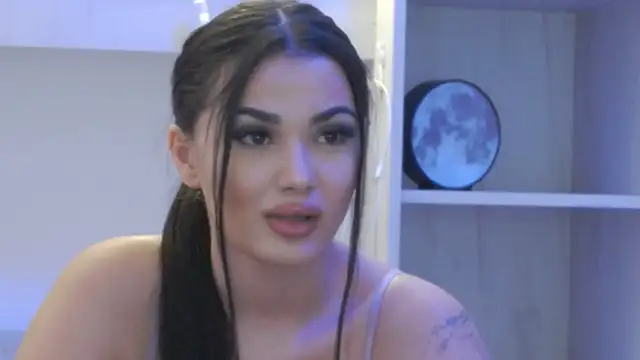 Snapshot of MayaMadison chatting on 17, 2, 2026 MayaMadison online show from 17, 2, 2026