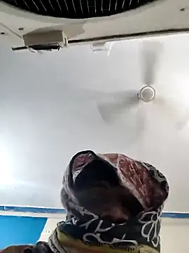 Johnny dickshower online show from 28, 5, 2026