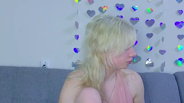 BladeSonya online show from 8, 3, 2026