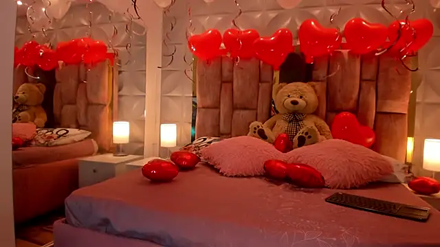 Snapshot of Paris_Velvet chatting on 17, 2, 2026 Paris Velvet online show from 17, 2, 2026