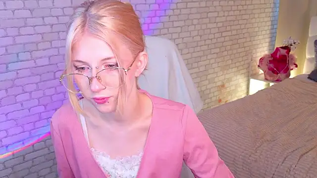 Snapshot of alicedews chatting on 22, 2, 2026 alicedews online show from 22, 2, 2026