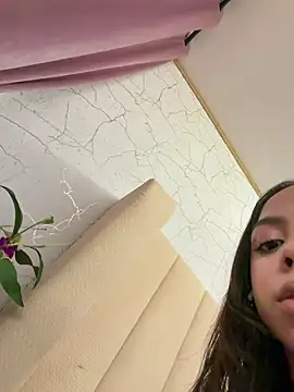 BambiRoses online show from 1, 6, 2026