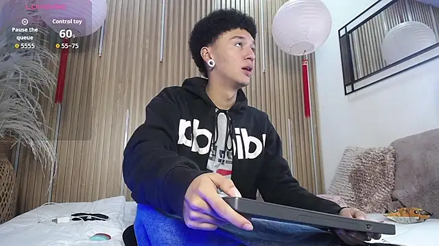 Snapshot of David_Banks_ chatting on 24, 3, 2026 David Banks online show from 24, 3, 2026