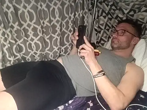 CashDaddyxx online show from 3, 3, 2026