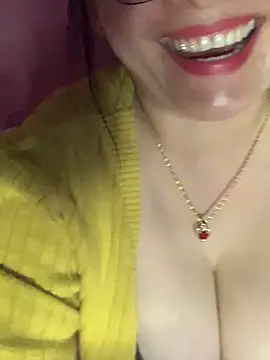 Snapshot of Star-sweet01 chatting on 3, 2, 2026 Star-sweet01 online show from 3, 2, 2026