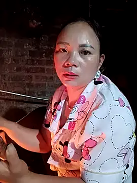 Snapshot of neyney110 chatting on 3, 2, 2026 neyney110 online show from 3, 2, 2026