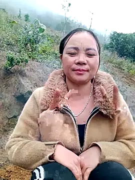 Snapshot of neyney110 chatting on 3, 2, 2026 neyney110 online show from 3, 2, 2026