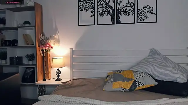 MalvinaTrafford online show from 16, 2, 2026