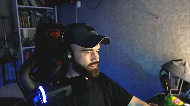  Mostly  online show from 1, 4, 2026