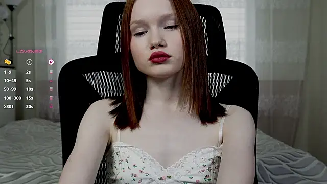 Snapshot of Nellie_baby chatting on 16, 2, 2026 Nellie baby online show from 16, 2, 2026