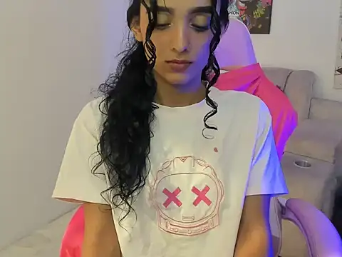 Nikita johnson online show from 12, 2, 2026