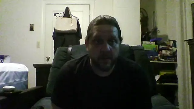 Snapshot of Demon2182 chatting on 2, 3, 2026 Demon2182 online show from 2, 3, 2026