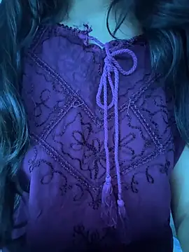 Simran kaurr online show from 17, 6, 2026