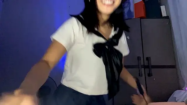 ConstancePorrini online show from 11, 2, 2026