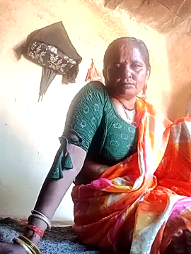 Gudid209896 online show from 24, 4, 2026