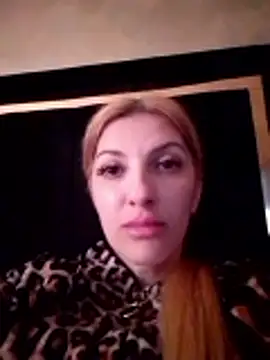 LannaQuinn online show from 11, 4, 2026