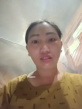 hot-luna- online show from 24, 5, 2026