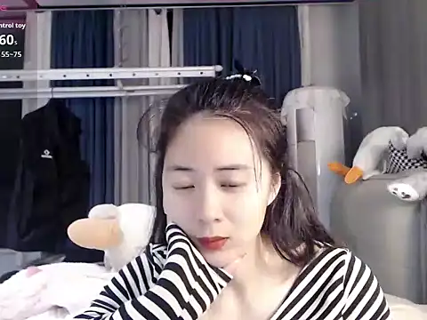 Tsuki-y online show from 22, 2, 2026