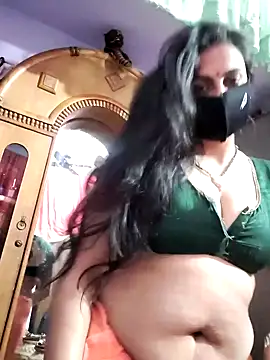 Snapshot of simran_sharma01 chatting on 1, 3, 2026 simran sharma01 online show from 1, 3, 2026