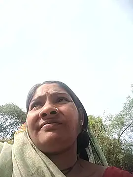 Hotty raghni online show from 20, 2, 2026