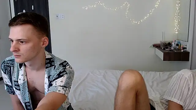 NikiKerryCum online show from 24, 5, 2026