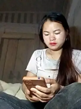 emlylyxinh online show from 7, 2, 2026