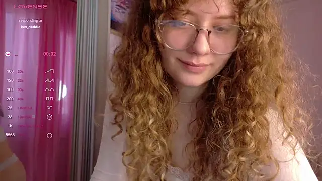 Snapshot of Milounee chatting on 28, 2, 2026 Milounee online show from 28, 2, 2026