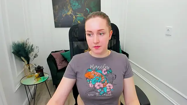 CaseyTerini online show from 19, 4, 2026