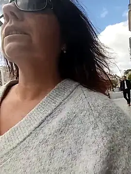 pulpeuse64 online show from 13, 4, 2026