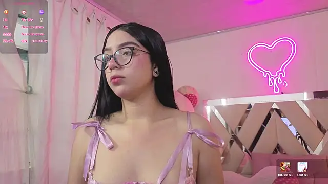 Snapshot of MILAH_TAY chatting on 19, 5, 2026 MILAH TAY online show from 19, 5, 2026