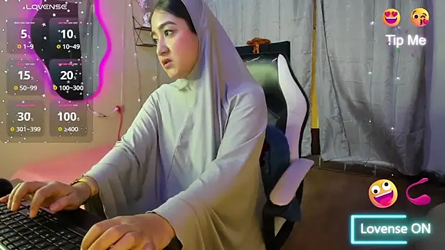 Snapshot of SamiraAwada chatting on 28, 2, 2026 SamiraAwada online show from 28, 2, 2026