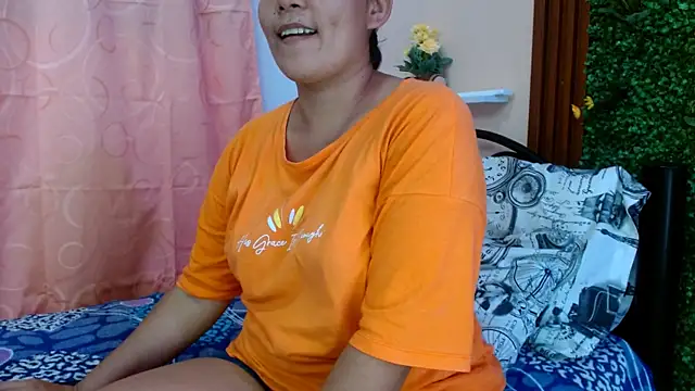 calimasalas2 online show from 28, 2, 2026