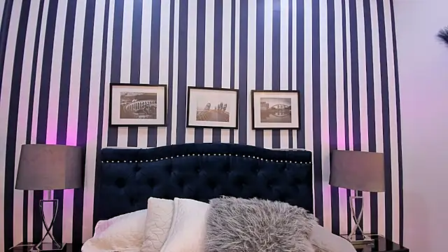 Snapshot of TherezaLarson chatting on 14, 4, 2026 TherezaLarson online show from 14, 4, 2026