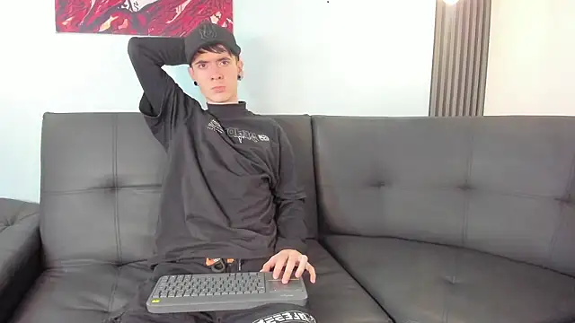 Lio      online show from 15, 2, 2026