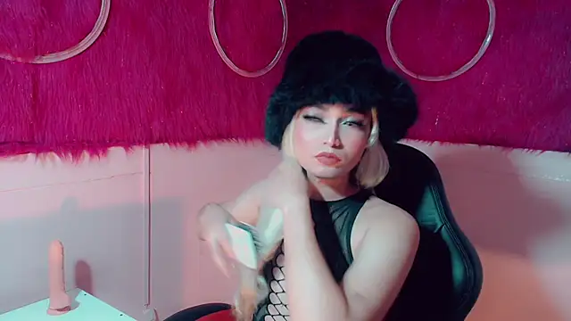 Snapshot of isabella_vogue chatting on 17, 2, 2026 isabella vogue online show from 17, 2, 2026