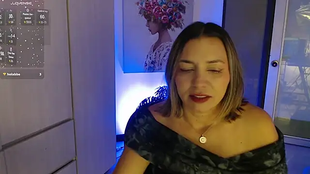 Snapshot of milfsecret69 chatting on 6, 4, 2026 milfsecret69 online show from 6, 4, 2026
